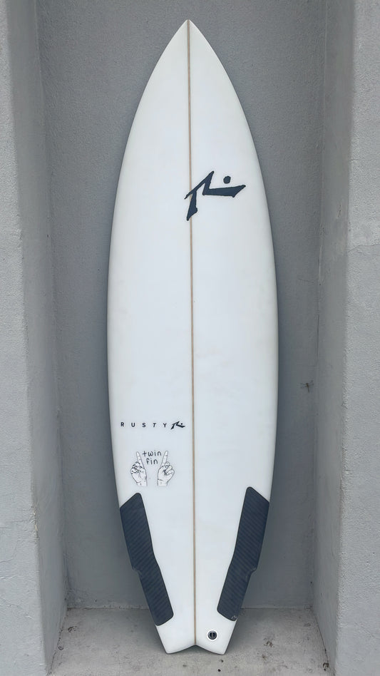 Twin Fin - In Stock