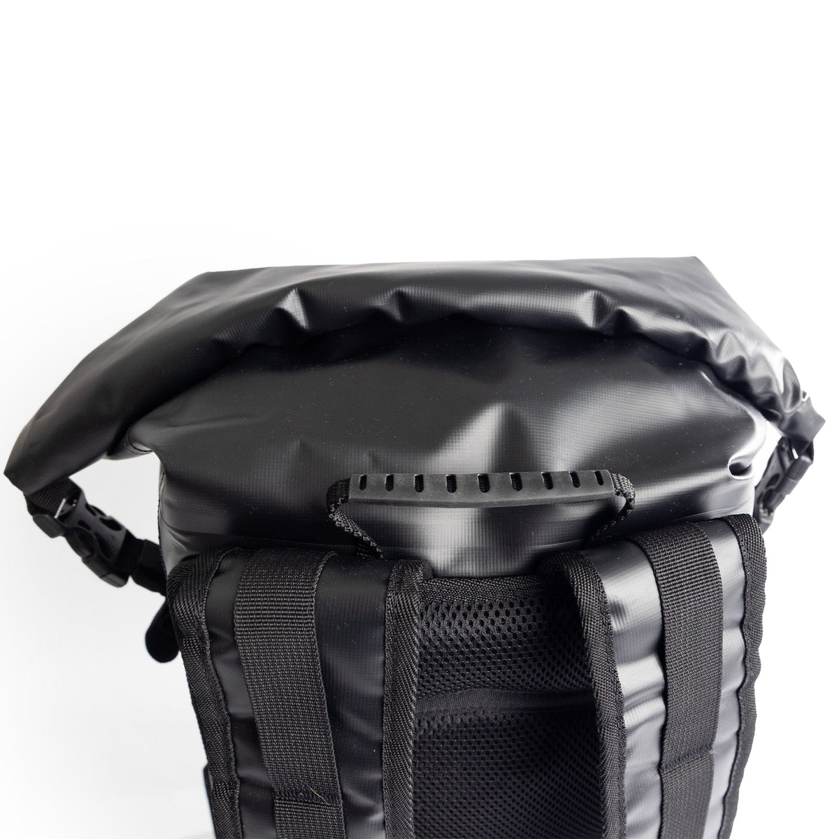 Ocean & Earth Elements 40 L Wetsuit Bag: rolled top and carry handle