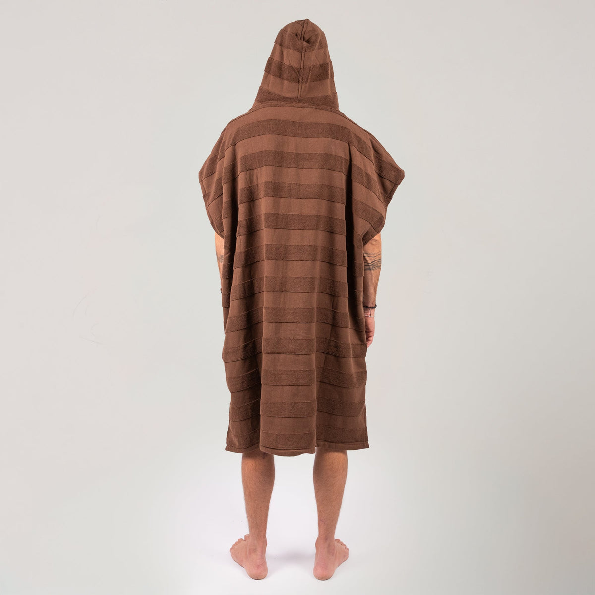 Ocean & Earth Mens Layz Hooded Poncho: Cocoa poncho worn, rear view