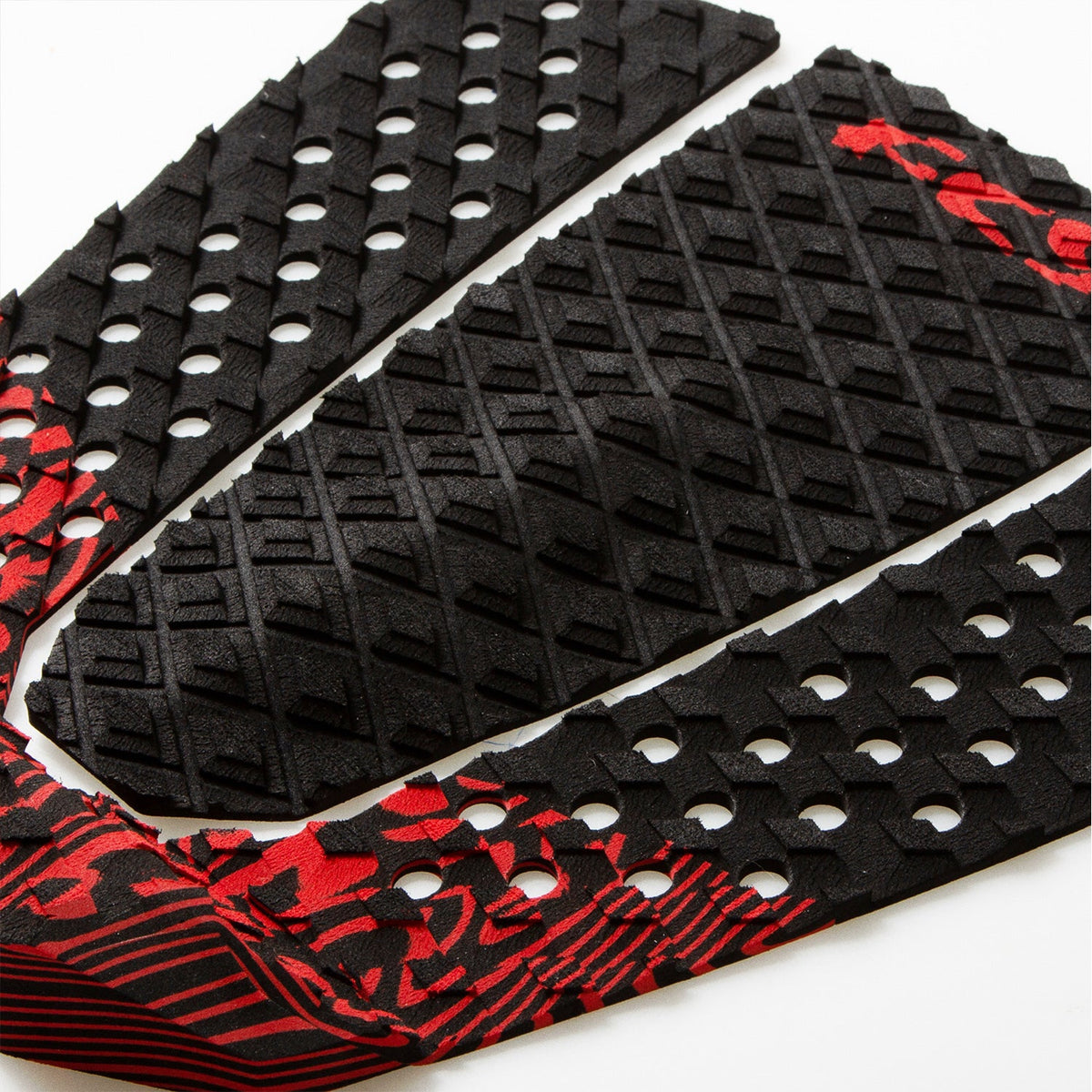 FCS Filipe Toledo Traction: overhead close view of the Diamond III groove and centre arch