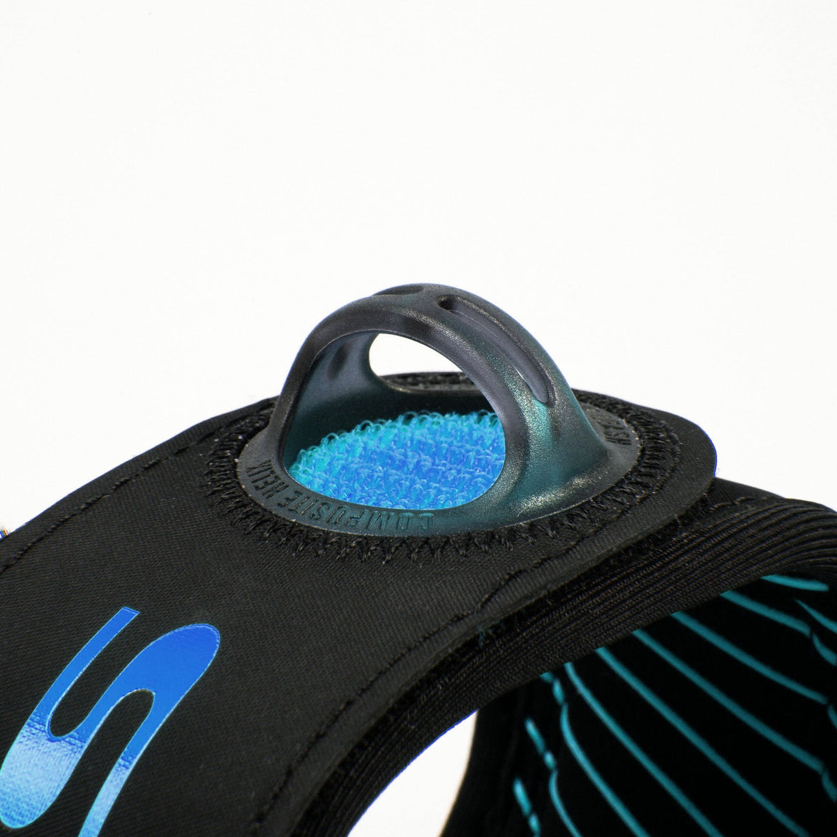 FCS Freedom Helix Leash - Longboard: blue grip print on the longboard quick release pull tab