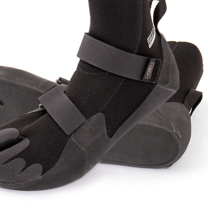 Ocean & Earth Bells 3 mm Split-Toe Booties: instep fastening detail