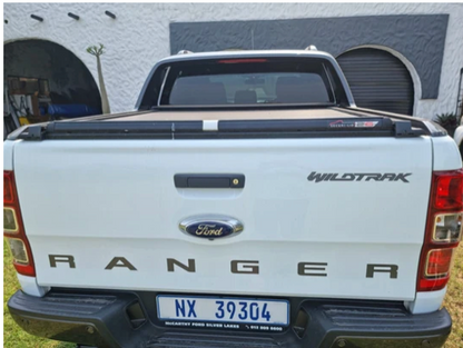 Island Style Padded Tailgate Protector — 3 Bikes