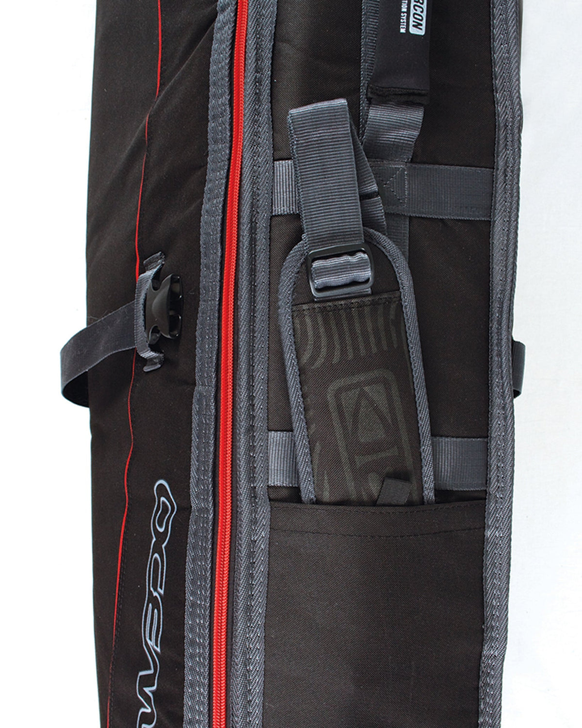 Ocean & Earth Triple Coffin Shortboard Cover: padded shoulder strap