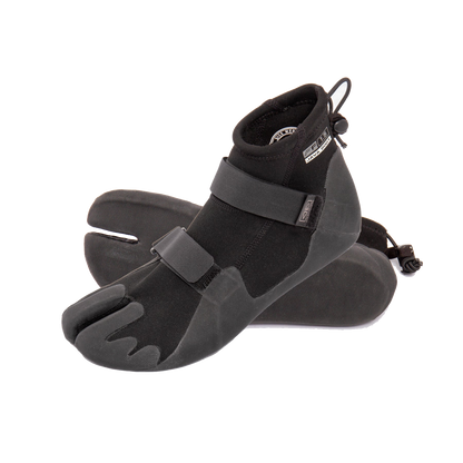 Ocean & Earth Java 1.5 mm Tropical Booties: pair of Black Java booties
